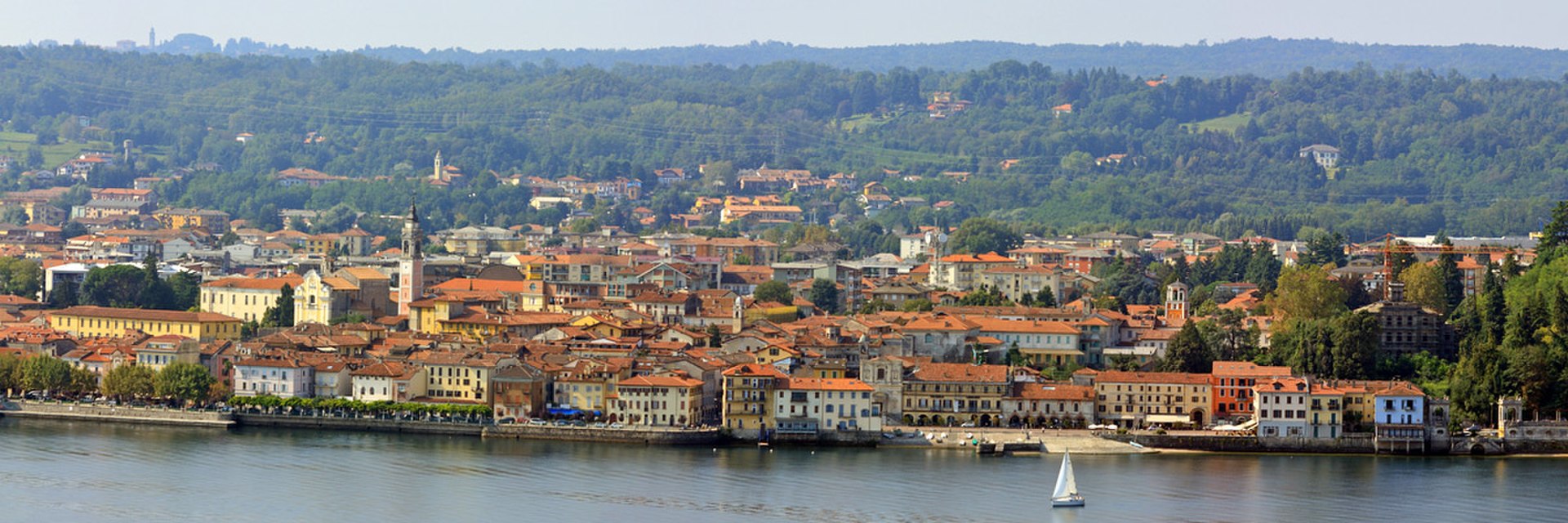 Arona